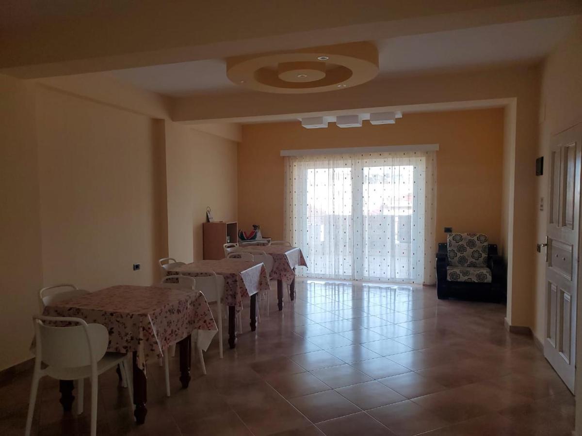 Vila Papa Durrës Exterior foto