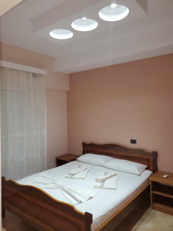 Vila Papa Durrës Exterior foto