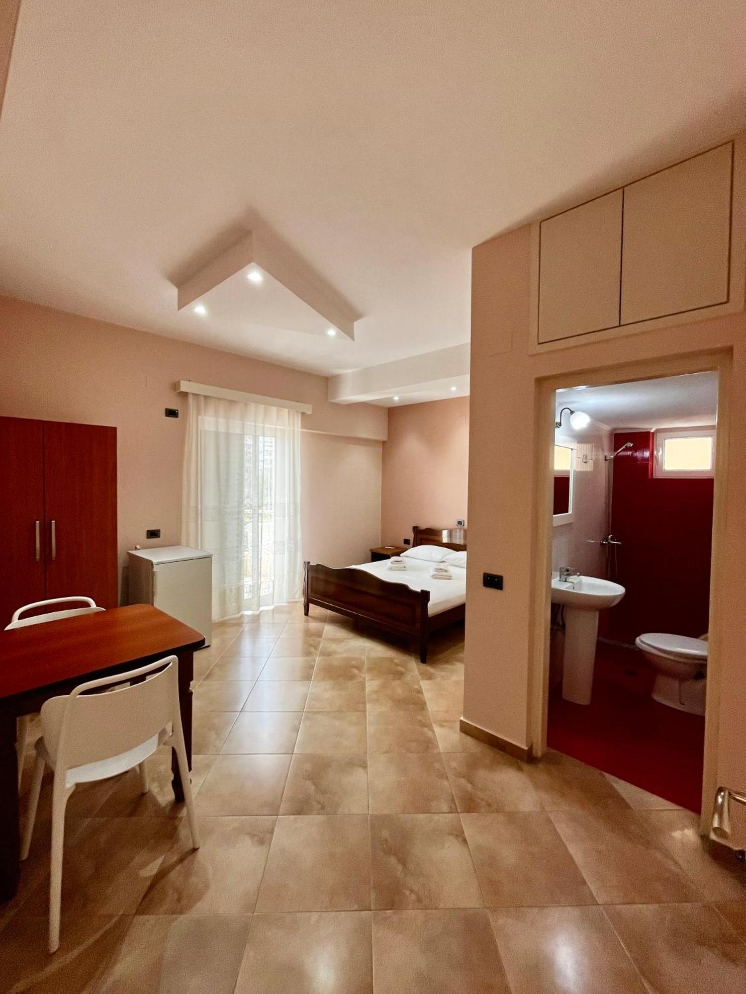 Vila Papa Durrës Exterior foto